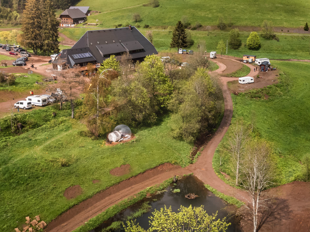 Bubble Hotel Furtwangen  Abenteuer im Schwarzwald